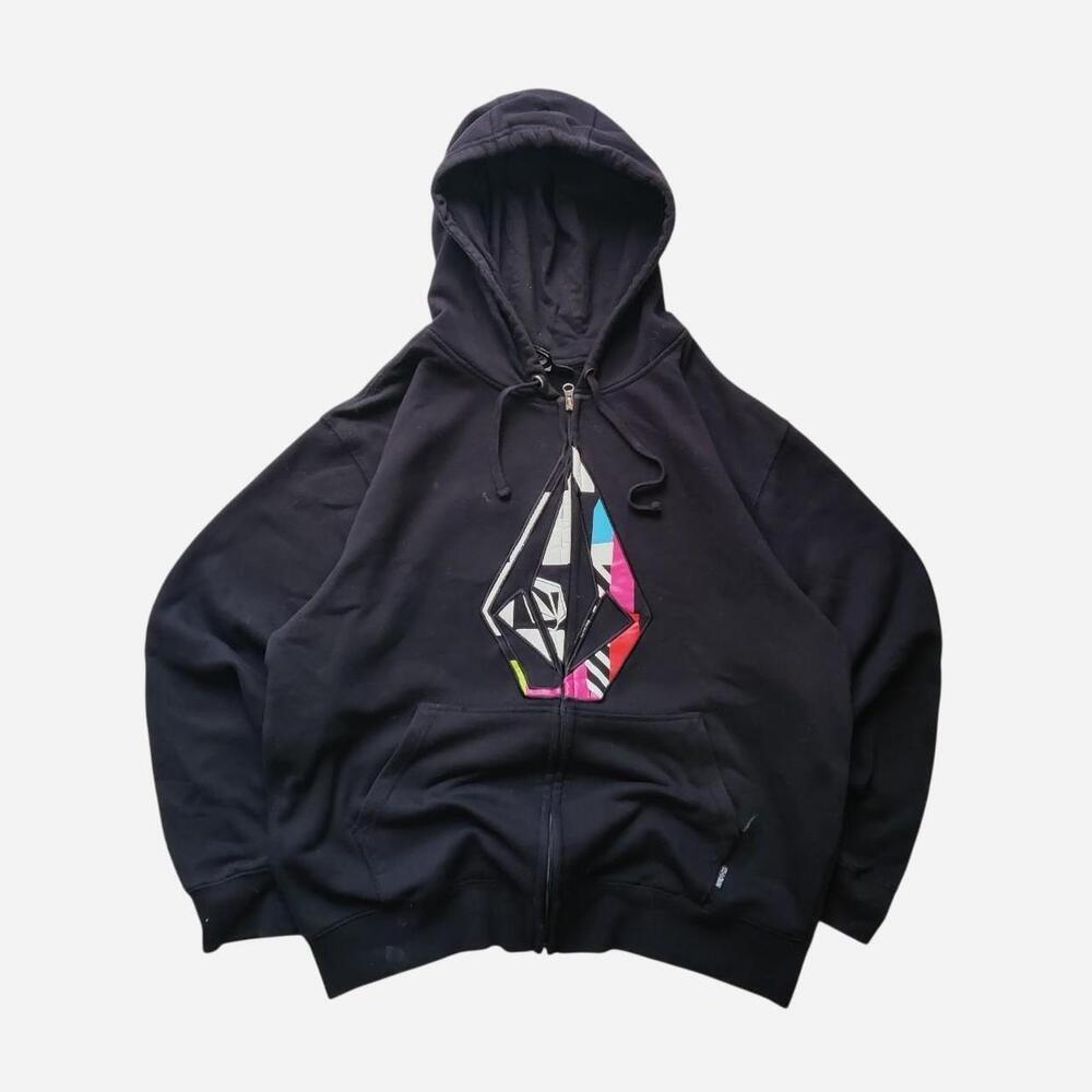 Y2K Volcom black zip up hoodie with front logo